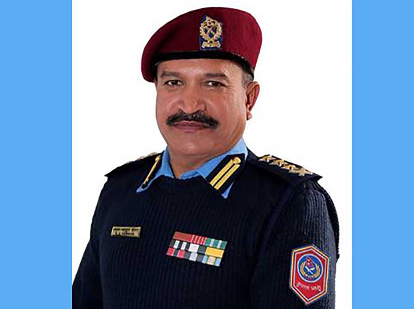 प्रहरी प्रवक्ता एसएसपी वसन्तबहादुर कुँवर।